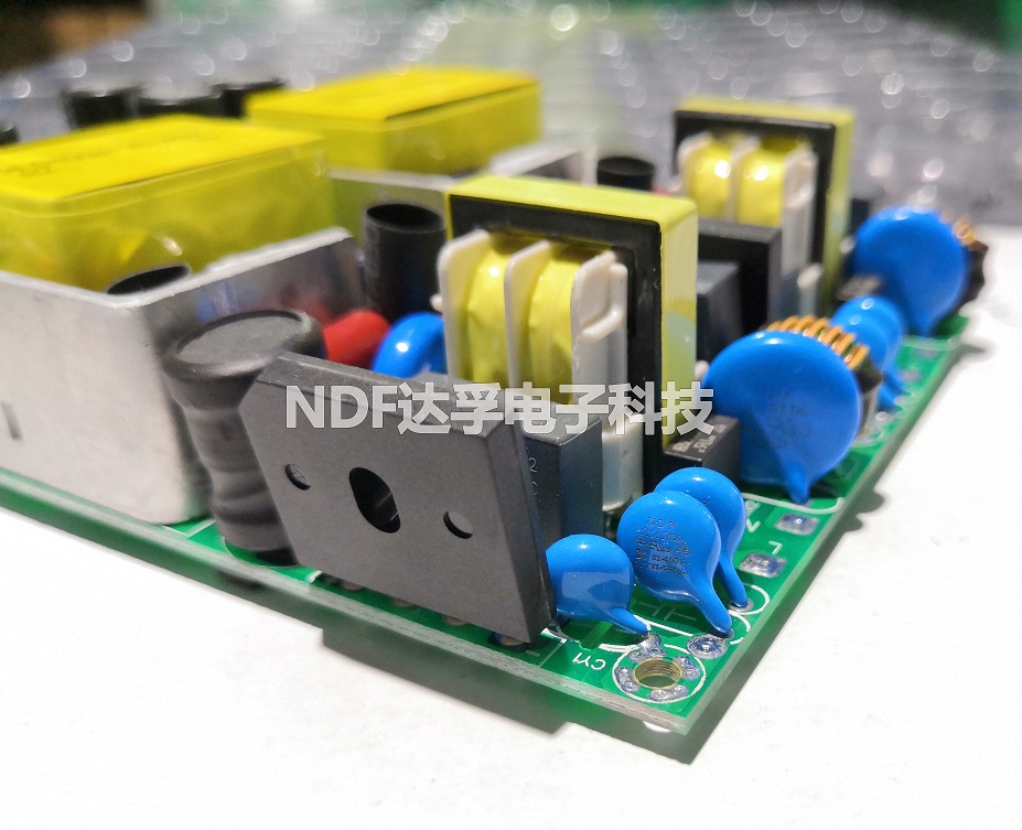 如何判斷高壓瓷片電容器的好壞？
