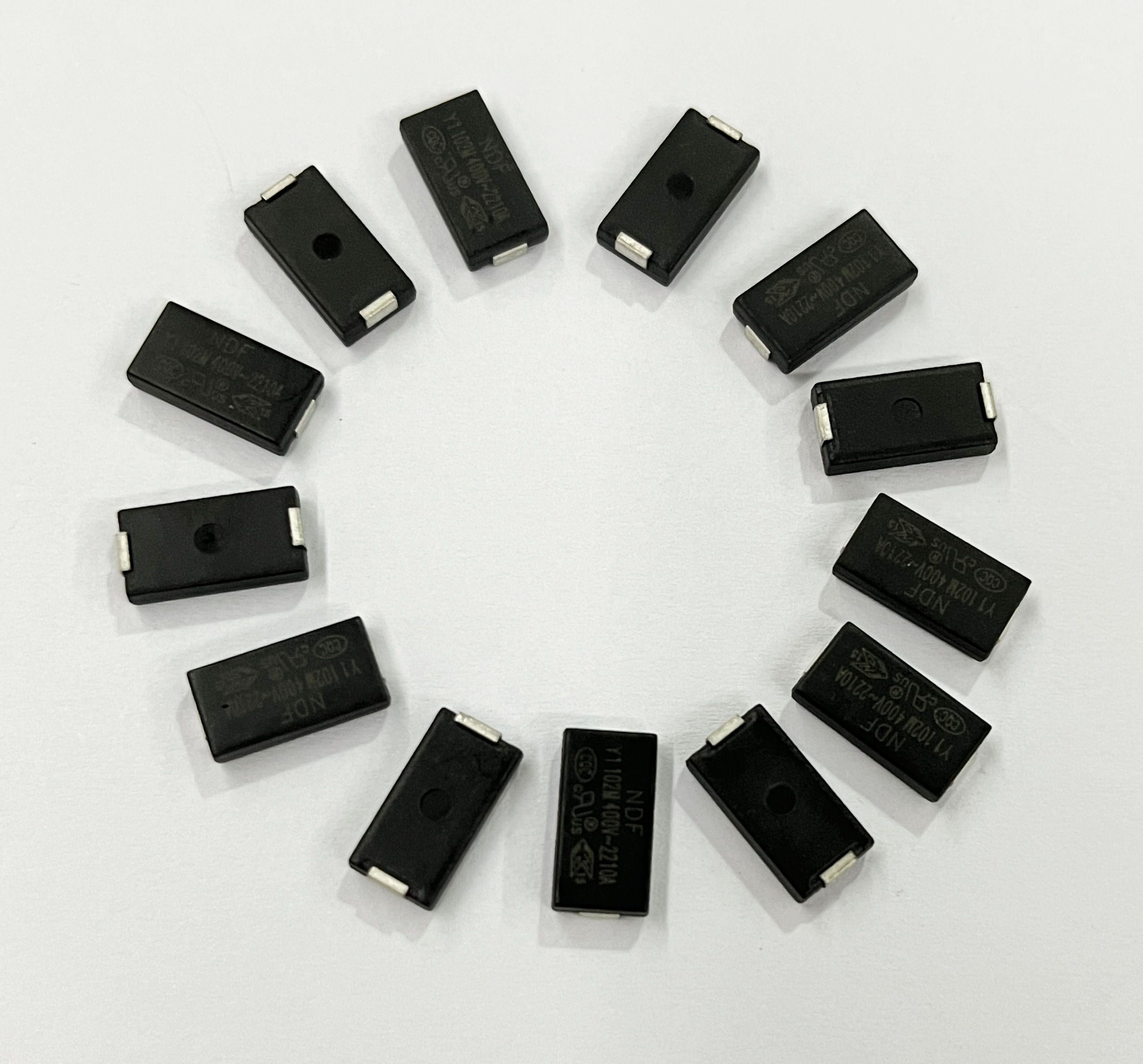 達(dá)孚貼片Y電容Y1-102M-400V-Y5U有什么特點(diǎn)？